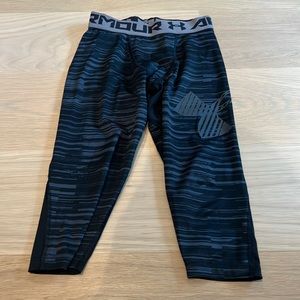 Under Armour youth small thermals